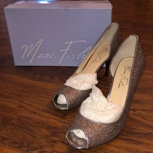 Marc fisher sparkly iridescent heels